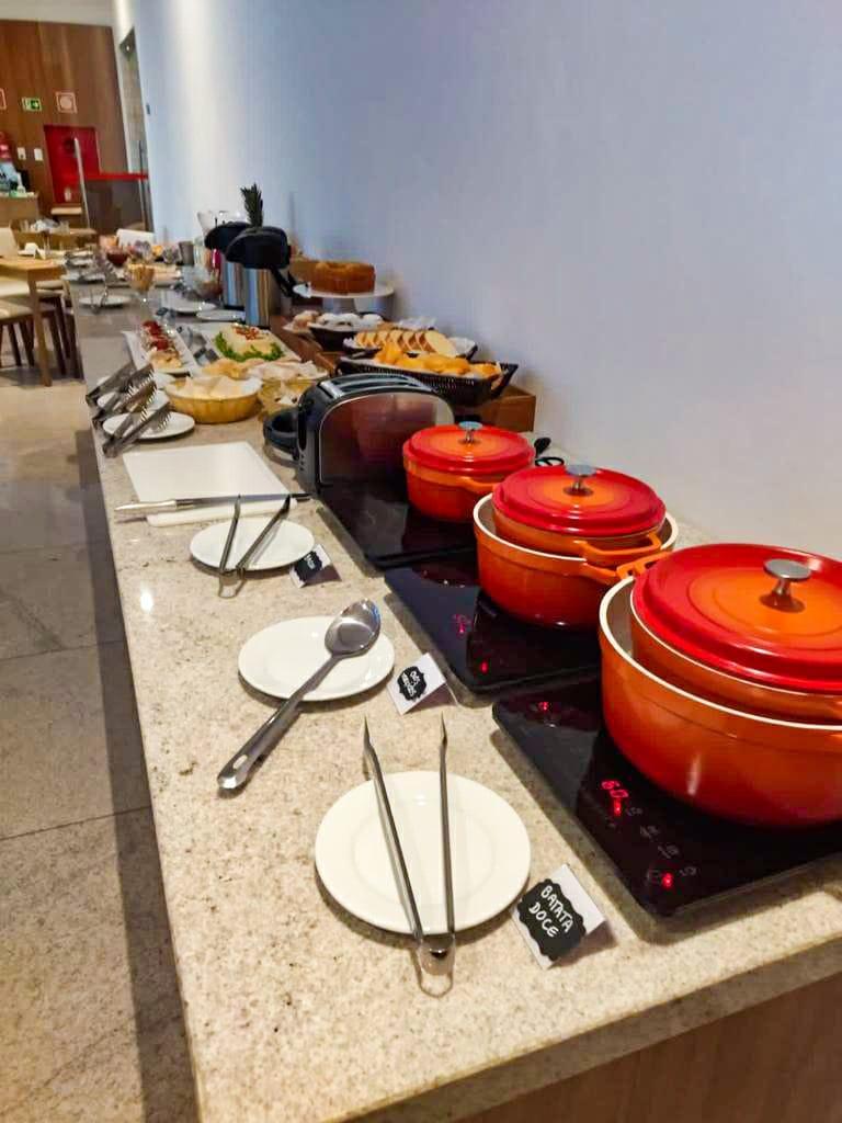 巴西利亚阿尔沃拉达温德姆华美达酒店 外观 照片