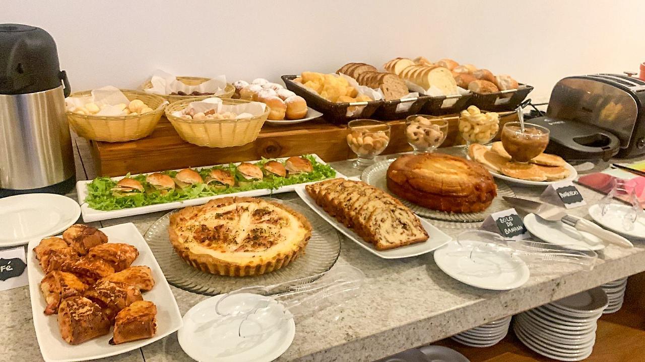 巴西利亚阿尔沃拉达温德姆华美达酒店 外观 照片
